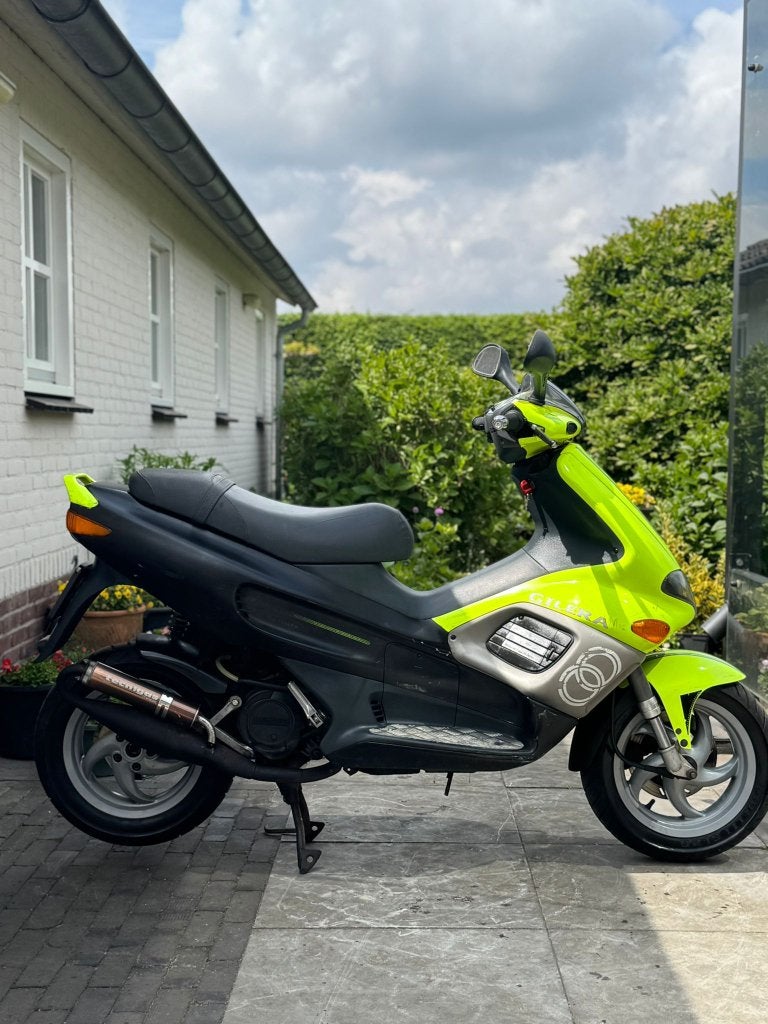⭐️Gilera runner sp dd fluor geel 2 takt terugloop Brom⭐️, Niet ingevuld, Niet ingevuld, Niet ingevuld