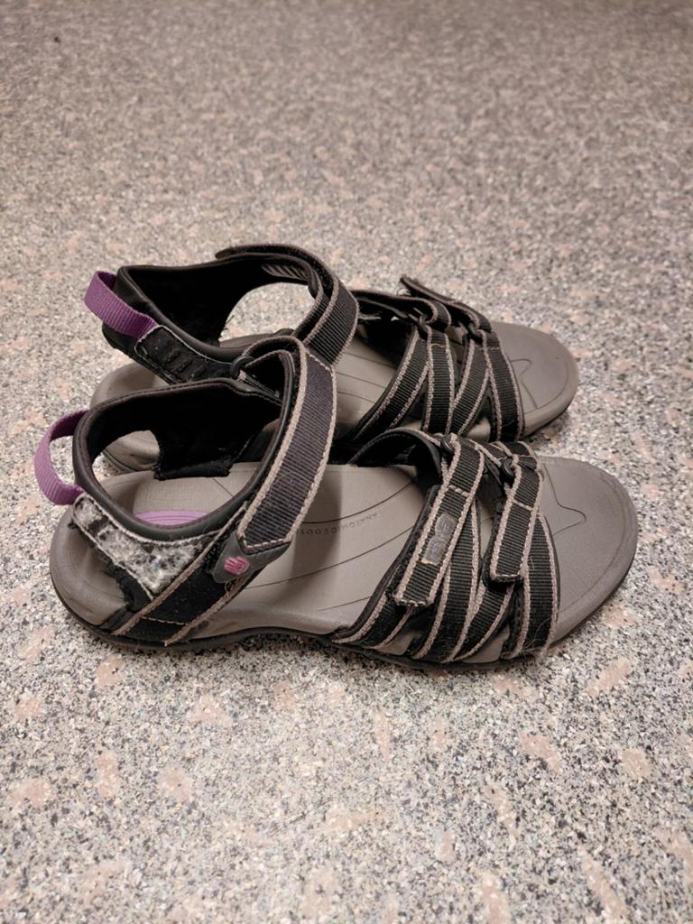 Teva sandalen model 4266 maat 36, Gebruikt, Jongen of Meisje, Overige typen, Teva