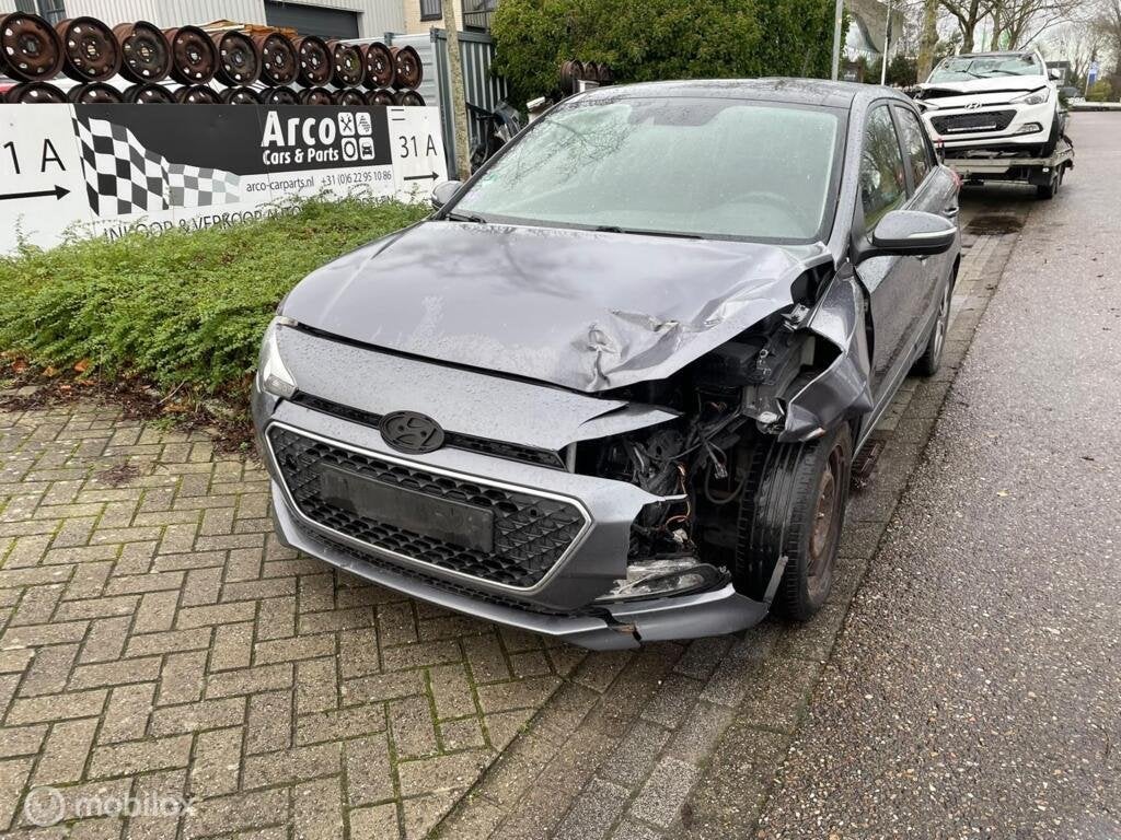 LOSSE ONDERDELEN Hyundai i20 1.2 2017 G4LA 109639 km V3G, Gebruikt, Ophalen of Verzenden, Hyundai