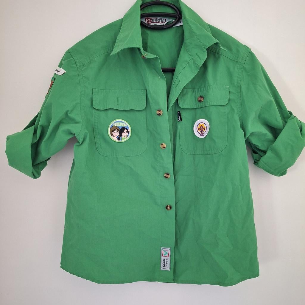 Scoutfit Scouting Blouse Groen Maat 134, Verzamelen, Scouting, Ophalen of Verzenden, Gebruikt, Kleding