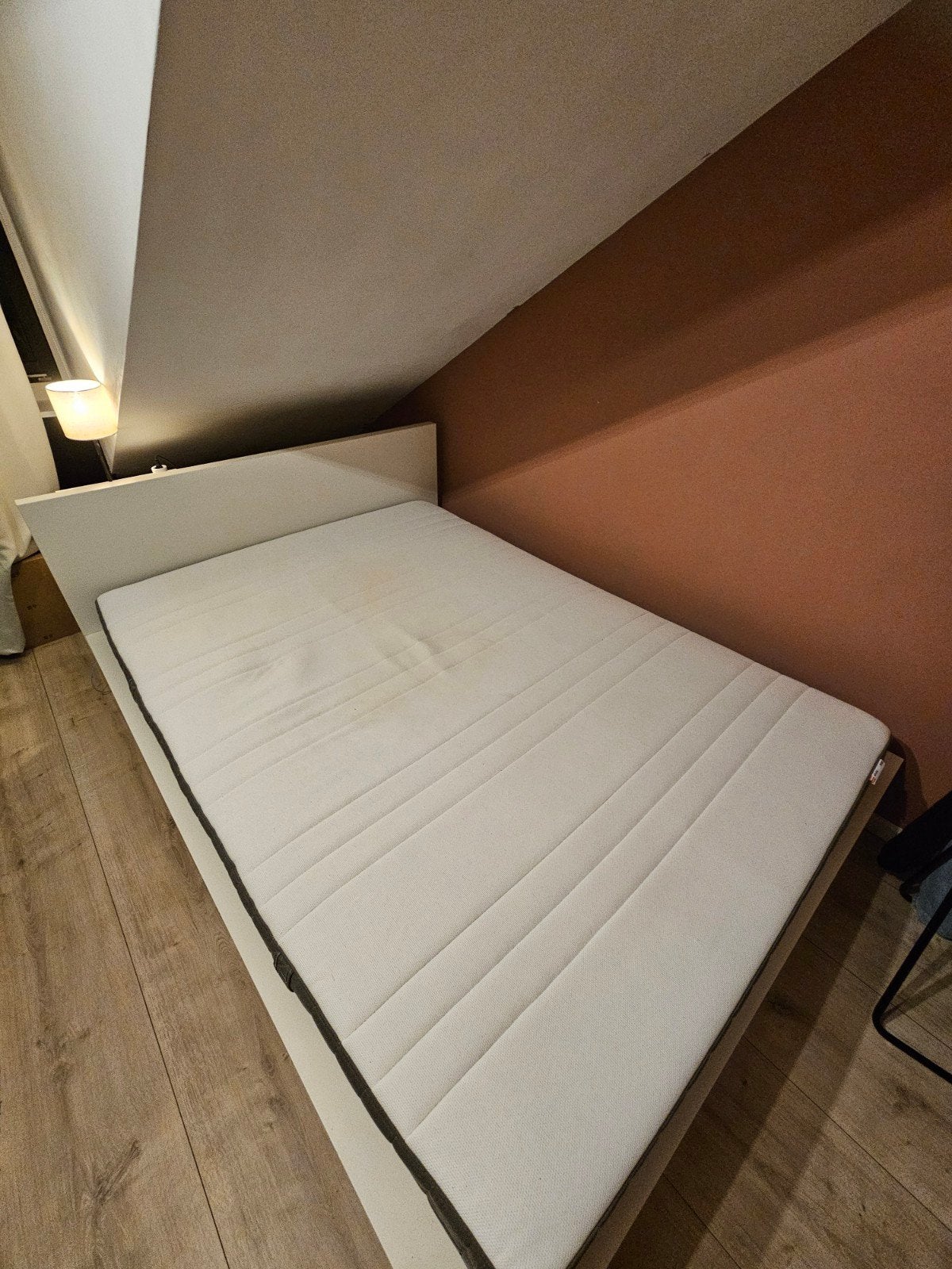 MOET NU WEG Ikea Malm bed 140x200 (eventueel met matras), Ophalen, Gebruikt, Wit, Tweepersoons