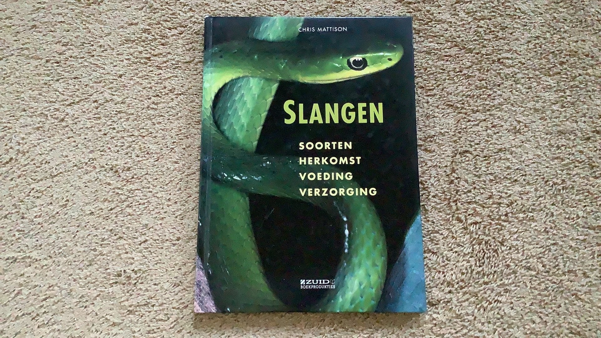 C. Mattison: Slangen. Soorten, herkomst, voeding, verzorging, Ophalen of Verzenden, Zo goed als nieuw, Reptielen of Amfibieën