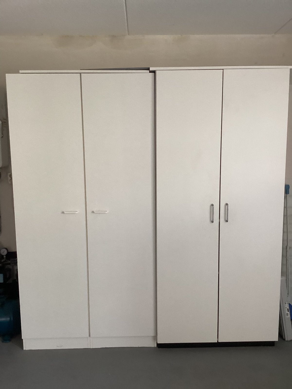 Witte kast met legplanken., Ophalen, Gebruikt