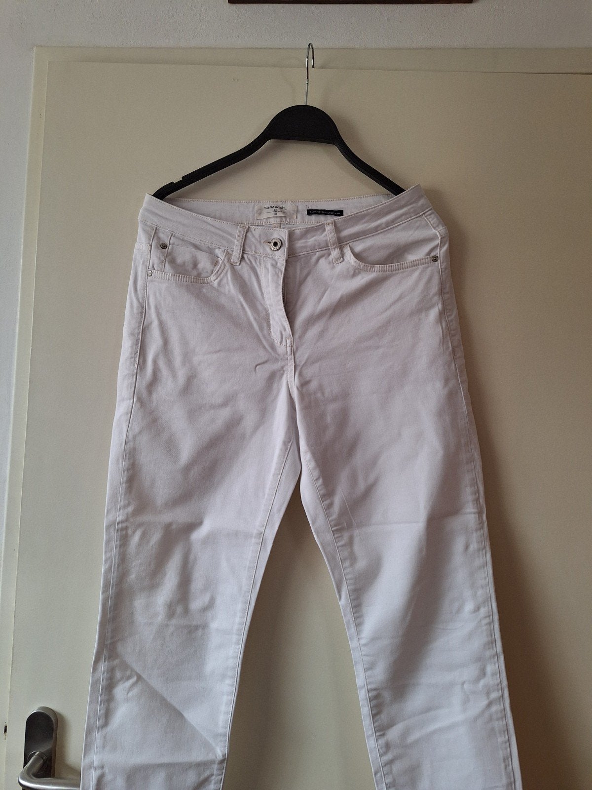 dames broek Wich maat 38, Ophalen of Verzenden, Gedragen, Maat 38/40 (M), Kort