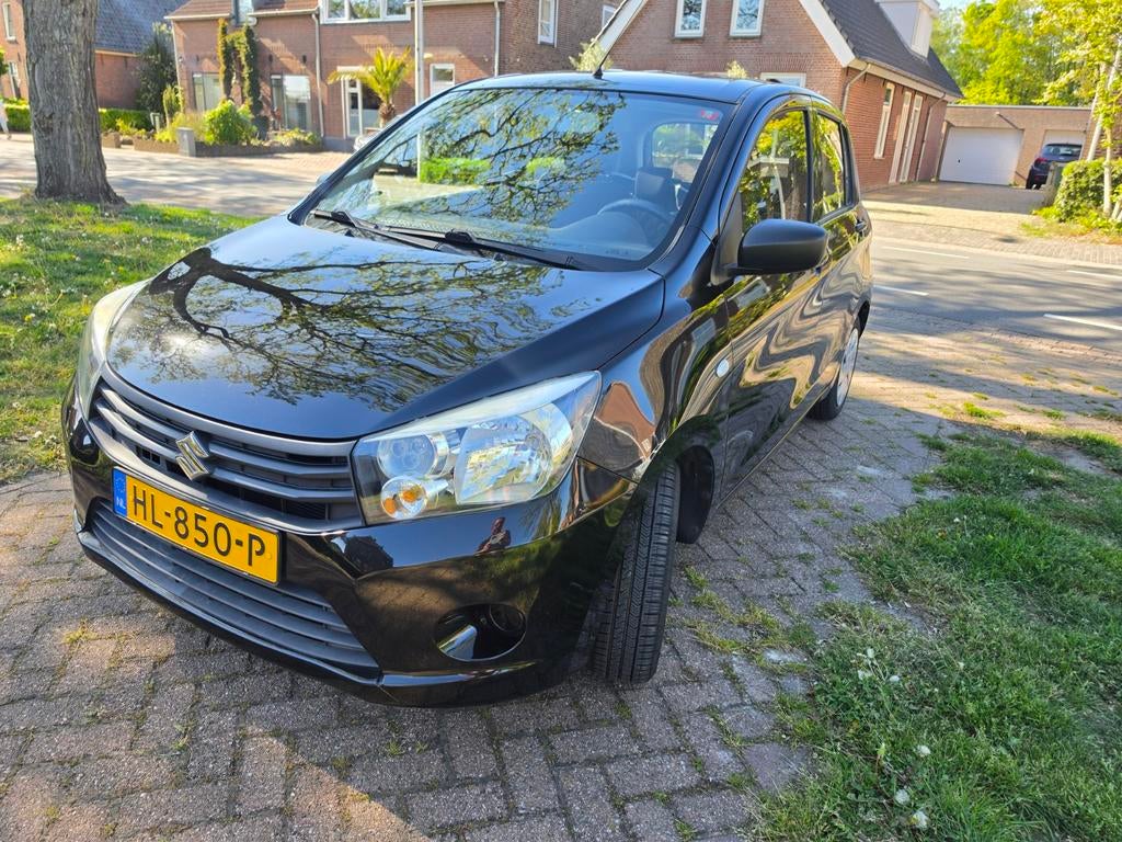 Suzuki Celerio 1.0 Dualjet 50KW 2015 Zwart, 28 km/l, 400 kg, Origineel Nederlands, 400 kg