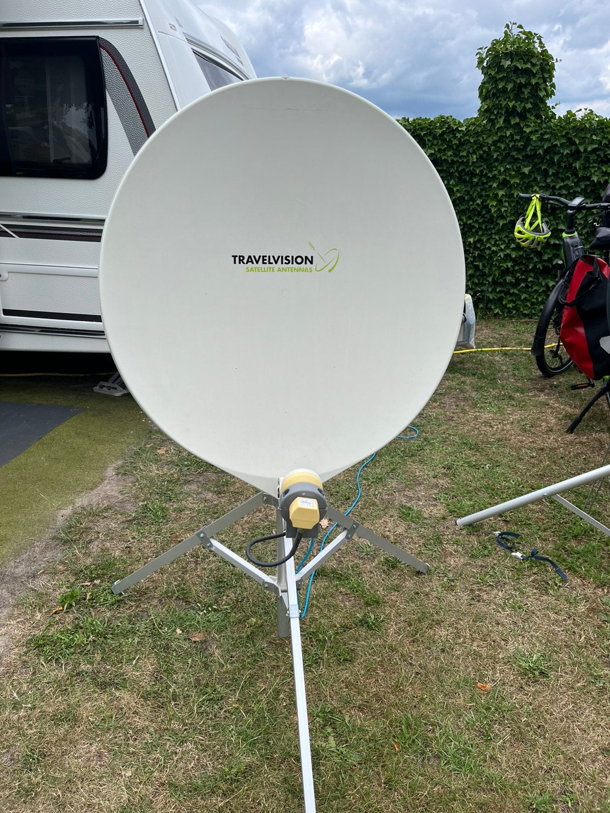 Travelvision R7 schotelantenne, Ophalen, Zo goed als nieuw, Overige merken