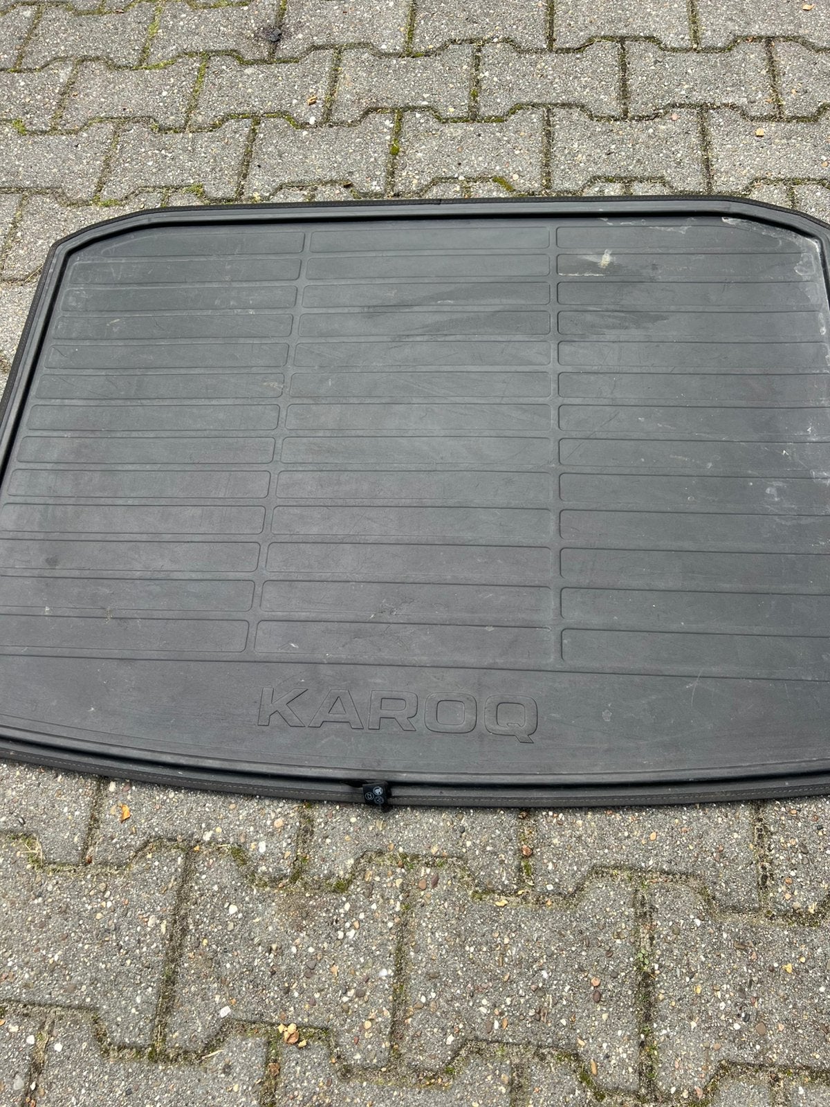 Skoda Karoq kofferbakmat, Ophalen, Zo goed als nieuw
