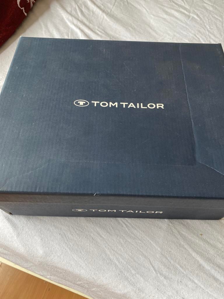 Tom Tailor O'Neill Sneakers Maat 41 - Nieuw in Doos, Kleding | Heren, Ophalen of Verzenden, Nieuw, Wit, Sneakers of Gympen