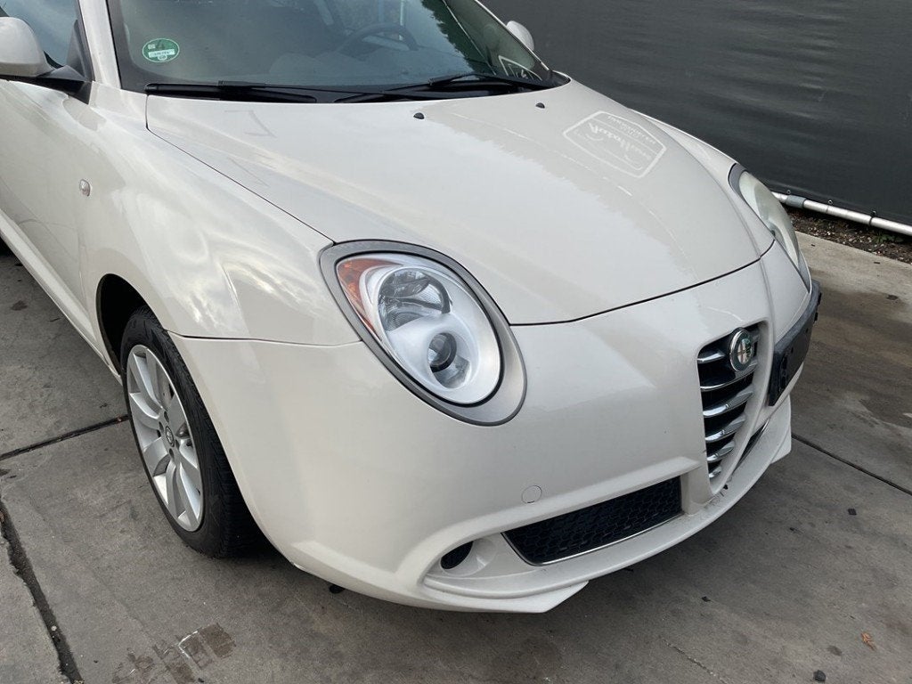 Bumper Voor Alfa Romeo MiTo (955) 2009 0071777562, Stellantis Europe S.p.A, Gebruikt, IPC D1-09 Bahnhofsplatz, Rüsselsheim am Main 65423, , Duitsland