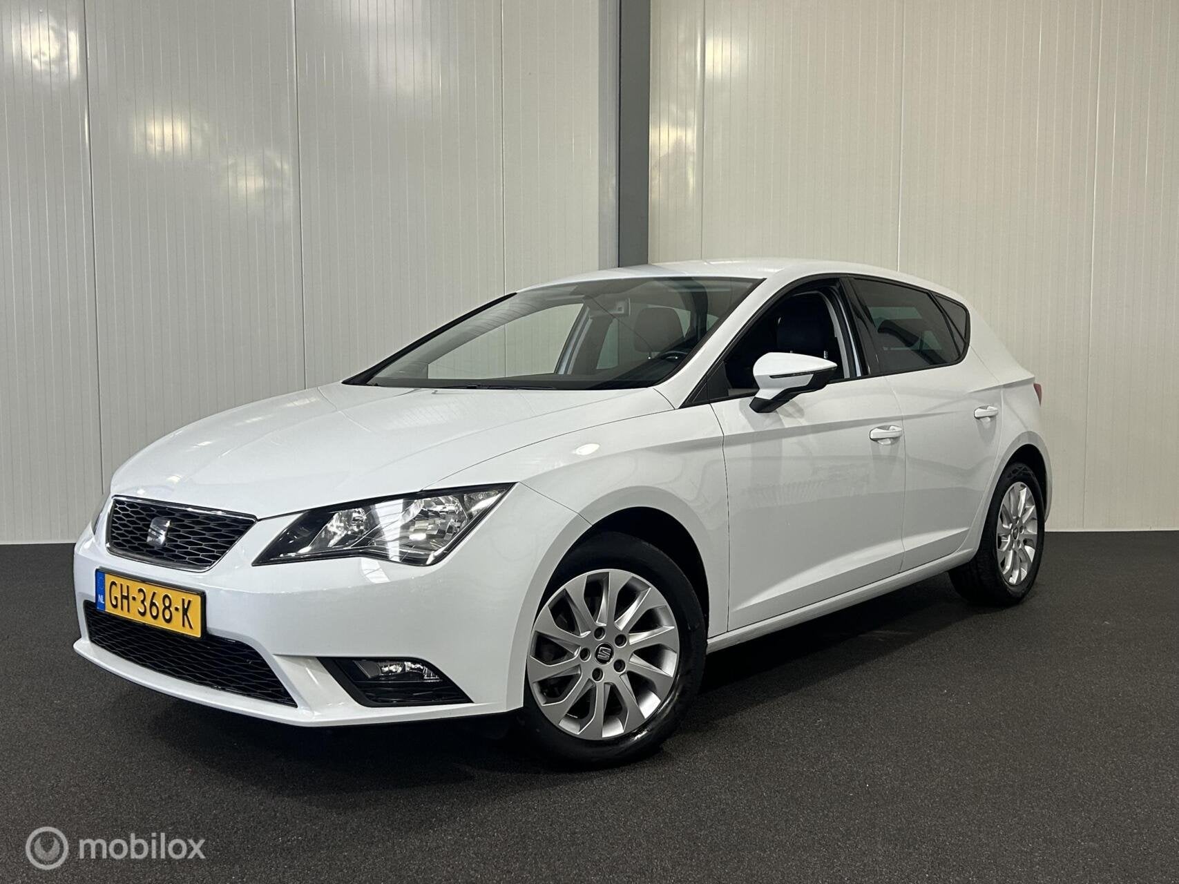 Seat Leon 1.2 TSI Style [ NAP climate cruise PDC ], Voorwielaandrijving, Euro 6, 4 cilinders, Leon