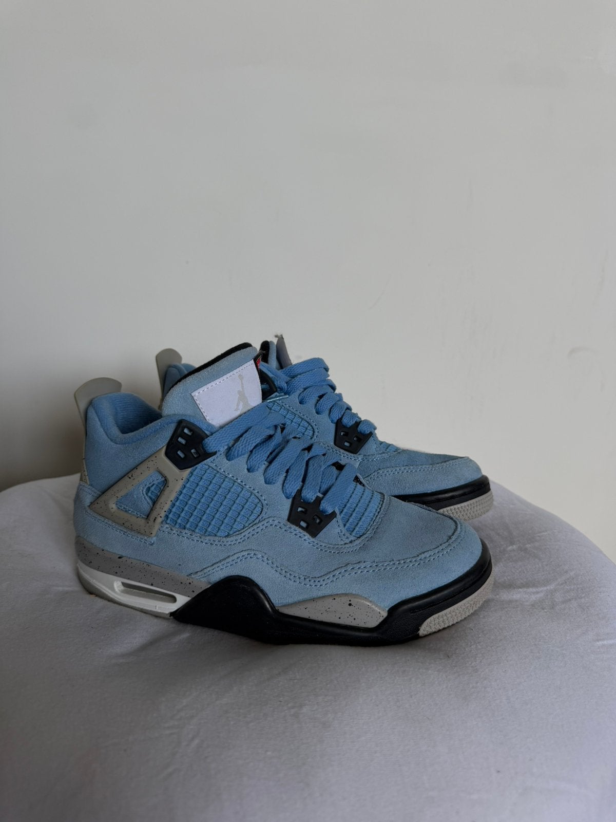 Jordan 4 University Blue, Blauw, Ophalen of Verzenden, Sneakers of Gympen, Zo goed als nieuw