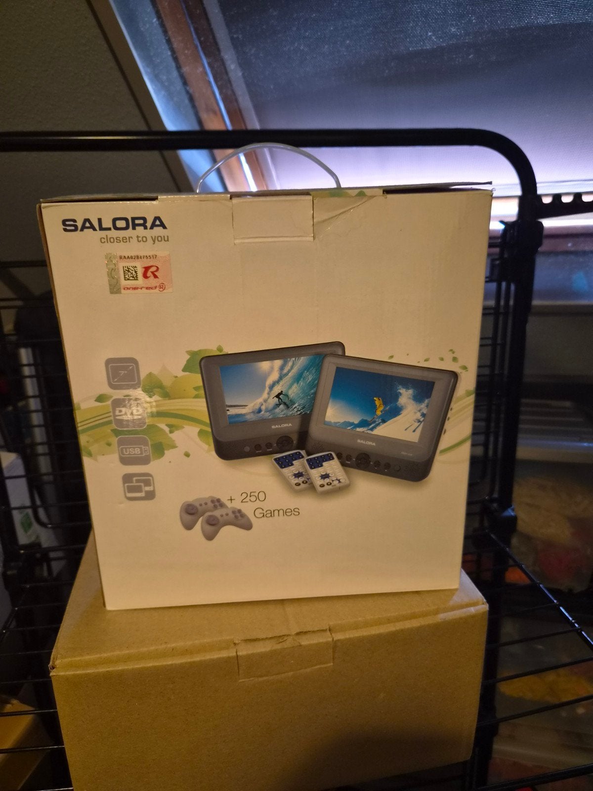 Salora Draagbare DVD Speler met 250+ Games, Spelcomputers en Games, Spelcomputers | Overige, Zo goed als nieuw, Overige merken