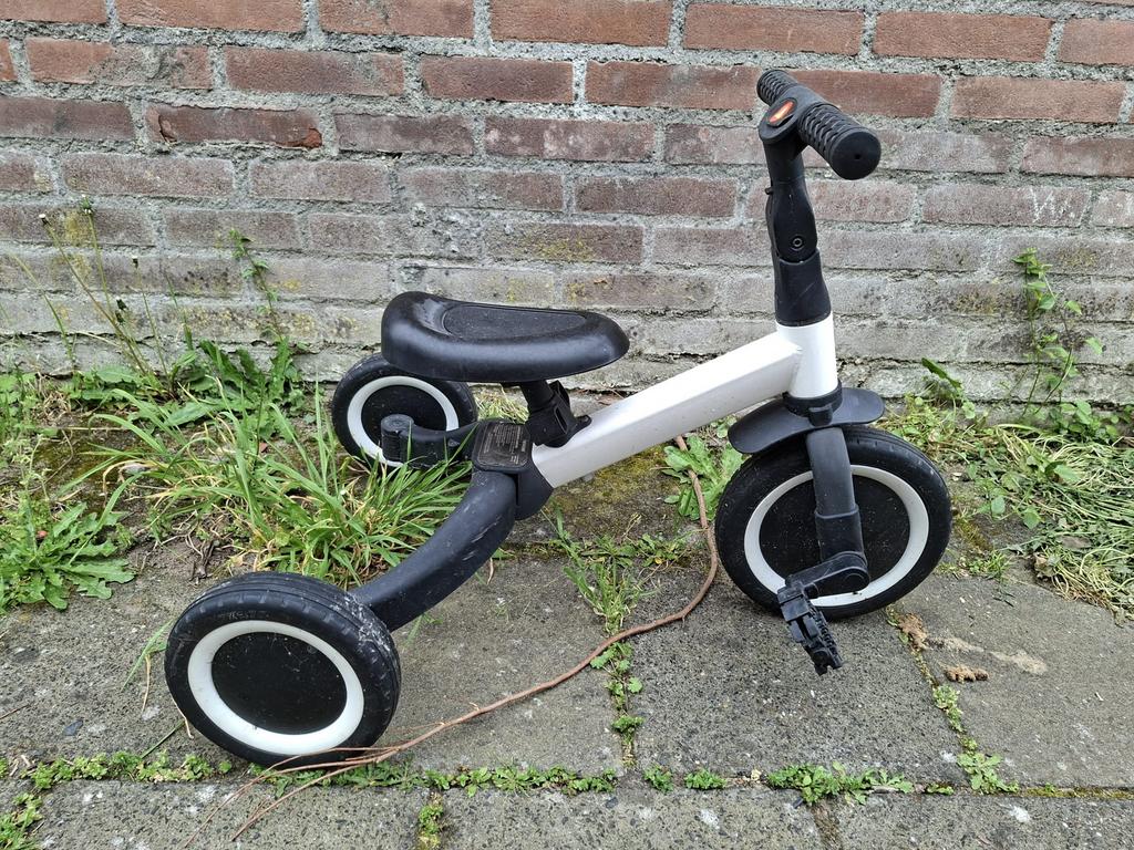 Driewieler fietsje, Ophalen, Zo goed als nieuw
