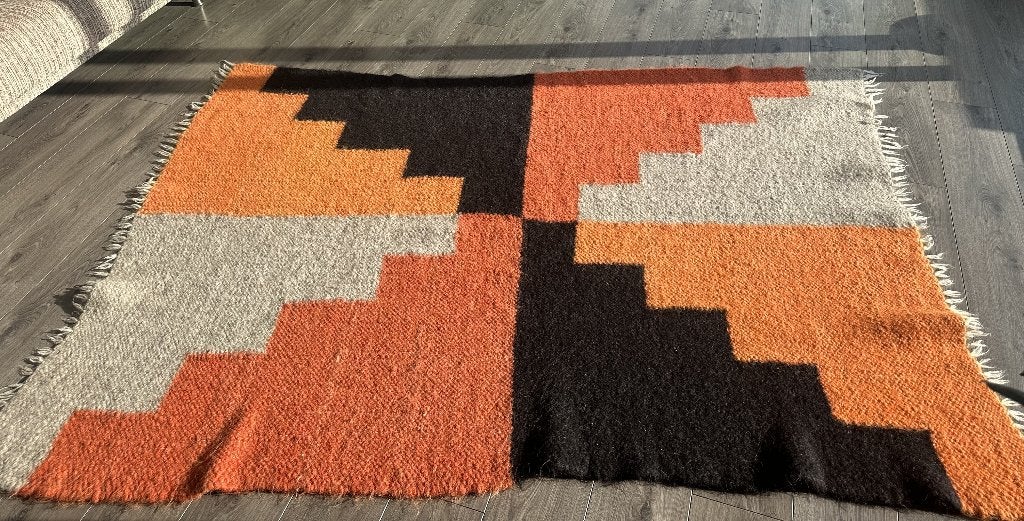 Prachig kleurvol vloerkleed uit wol (220x150 cm)