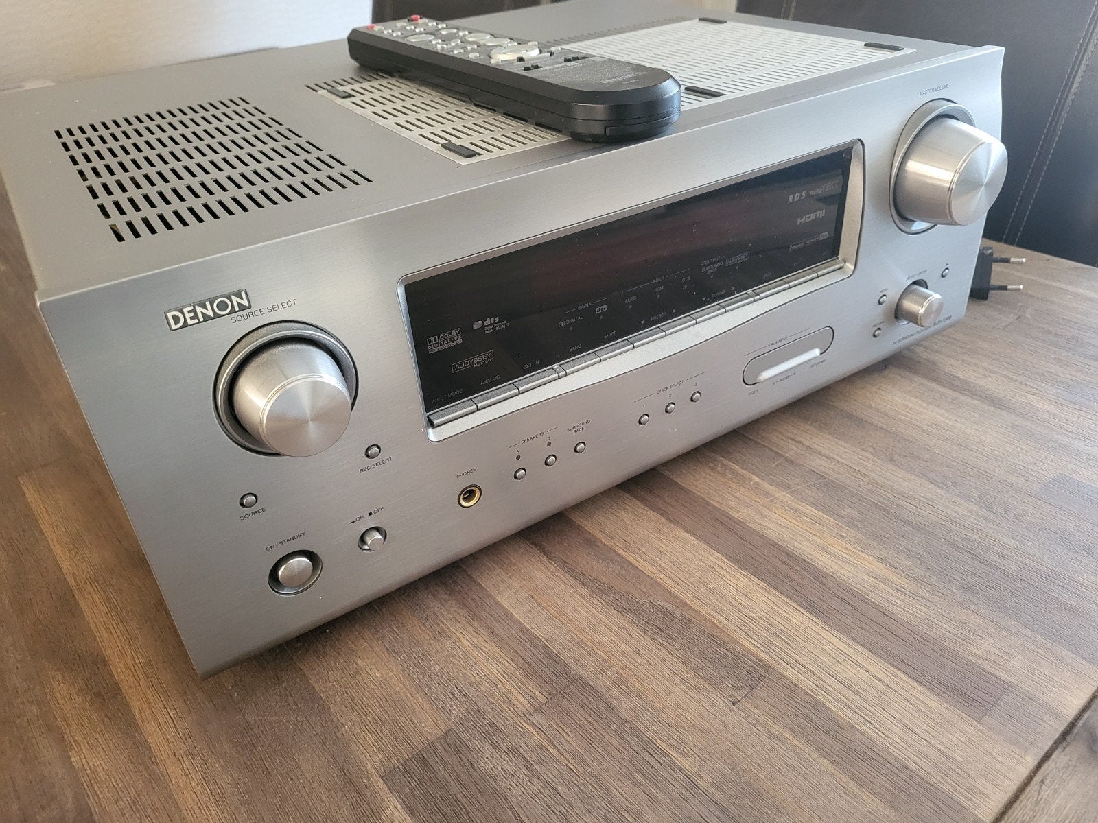 Hele mooie  Denon AVR 1908 surround Reciever te koop, Ophalen, Zo goed als nieuw, 120 watt of meer, Denon