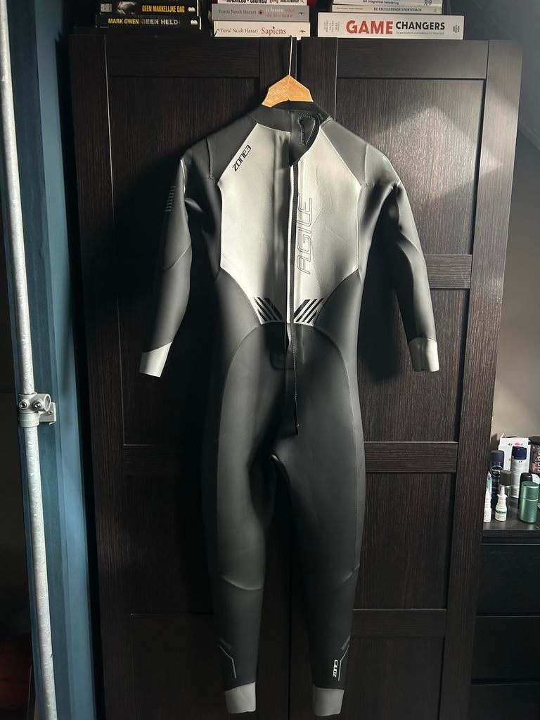 Zone 3 Agile wetsuit Maat L met zwemboei, Ophalen of Verzenden, Gebruikt, Kind, Overige typen