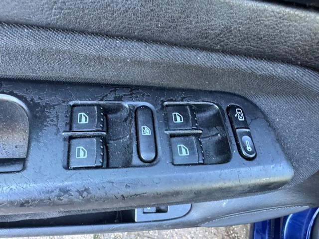 Volkswagen GOLF 2.0 '06, 5-drs, airco, cruise, apk 03-'27 !, Voorwielaandrijving, Stof, Zwart, Blauw