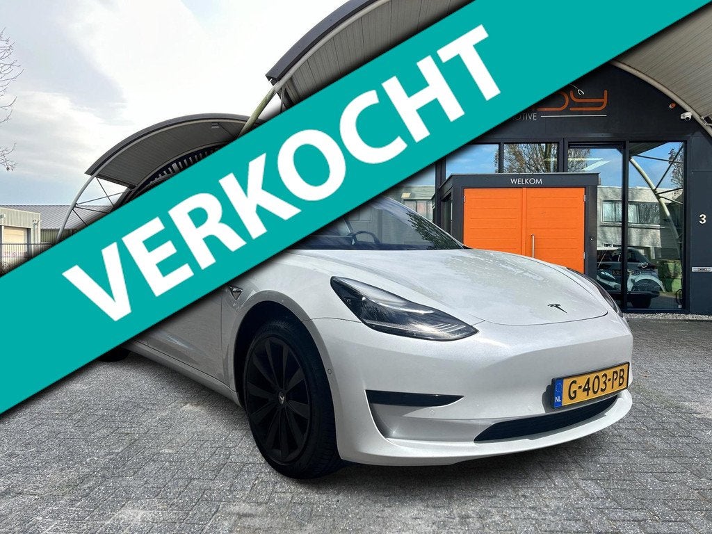 Tesla Model 3 Standard RWD Plus 60 kWh 85% SOH Rijklaarprijs, Auto's, Tesla, Automaat, 238 pk, Achterwielaandrijving, Gebruikt