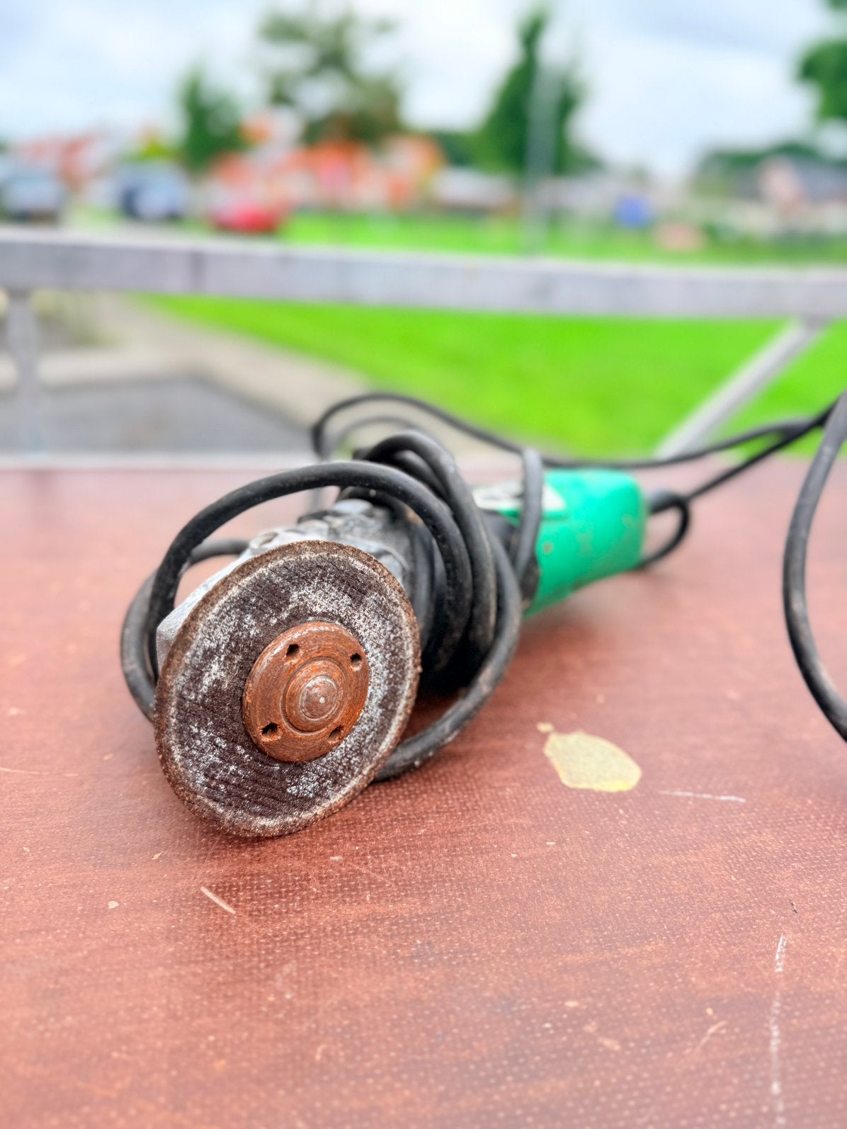 • HiKOKI / Hitachi Haakse Slijper (Slijptol) – Compact., Doe-het-zelf en Verbouw, Gereedschap | Slijpmachines, Ophalen, Zo goed als nieuw
