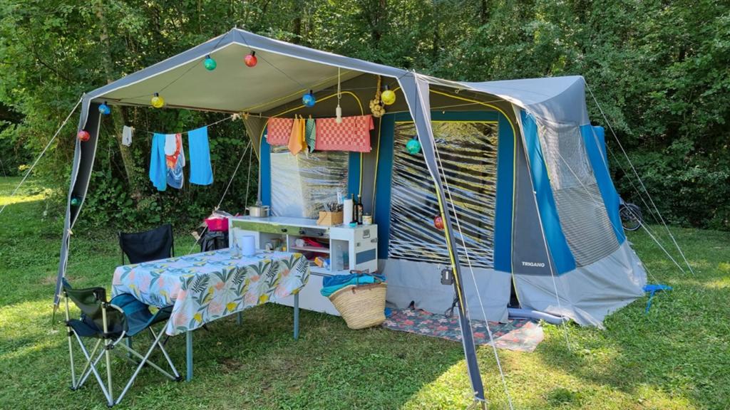 Trigano Odyssee GL Vouwwagen, Ophalen, Trigano, Lichtgrijs, Aanwezig