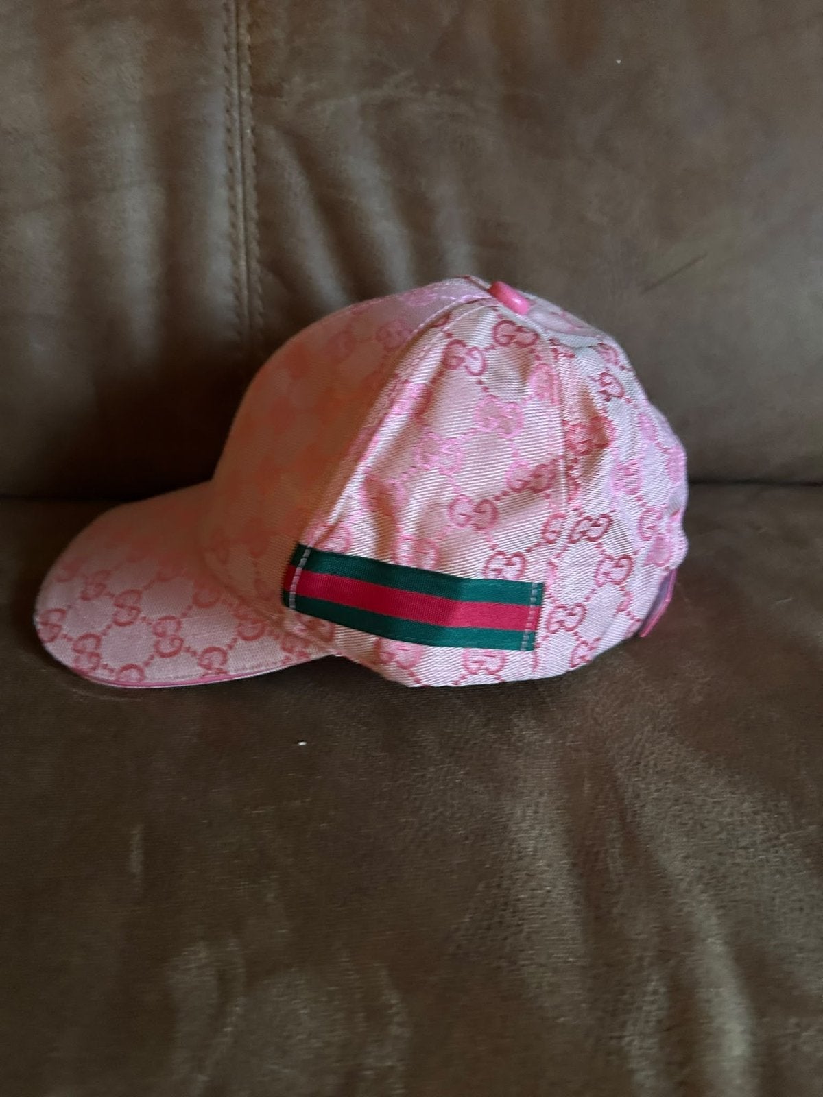 Gucci Pet Roze met GG-patroon en Webdetail, Kleding | Dames, Ophalen of Verzenden, Zo goed als nieuw, One size fits all, Pet