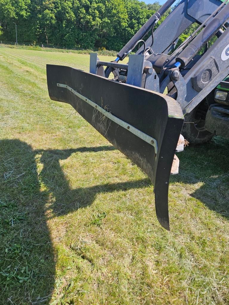 rubber schuif + grondbakken, Zakelijke goederen, Ophalen, Weidebouw