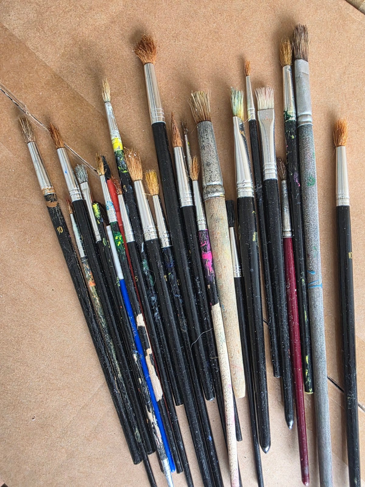Grote set gebruikte penselen voor kunst en hobby, Hobby en Vrije tijd, Ophalen, Gebruikt, Penseel of Kwast