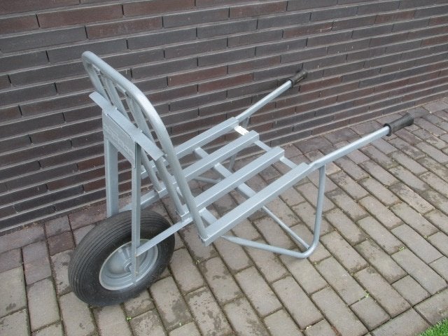 matador kruiwagens - steenkruiwagen - bakkruiwagen, Tuin en Terras, Kruiwagens, Ophalen, Zo goed als nieuw
