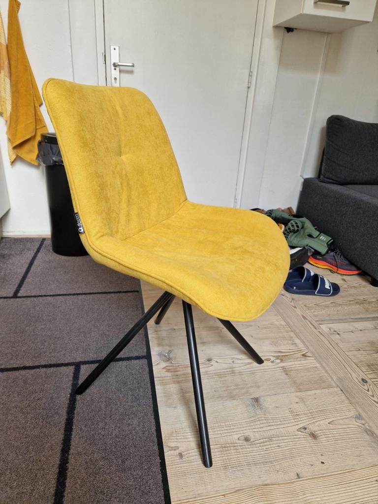 Comfortabele zachte gele stoel van Form - Zo goed als nieuw, Ophalen of Verzenden