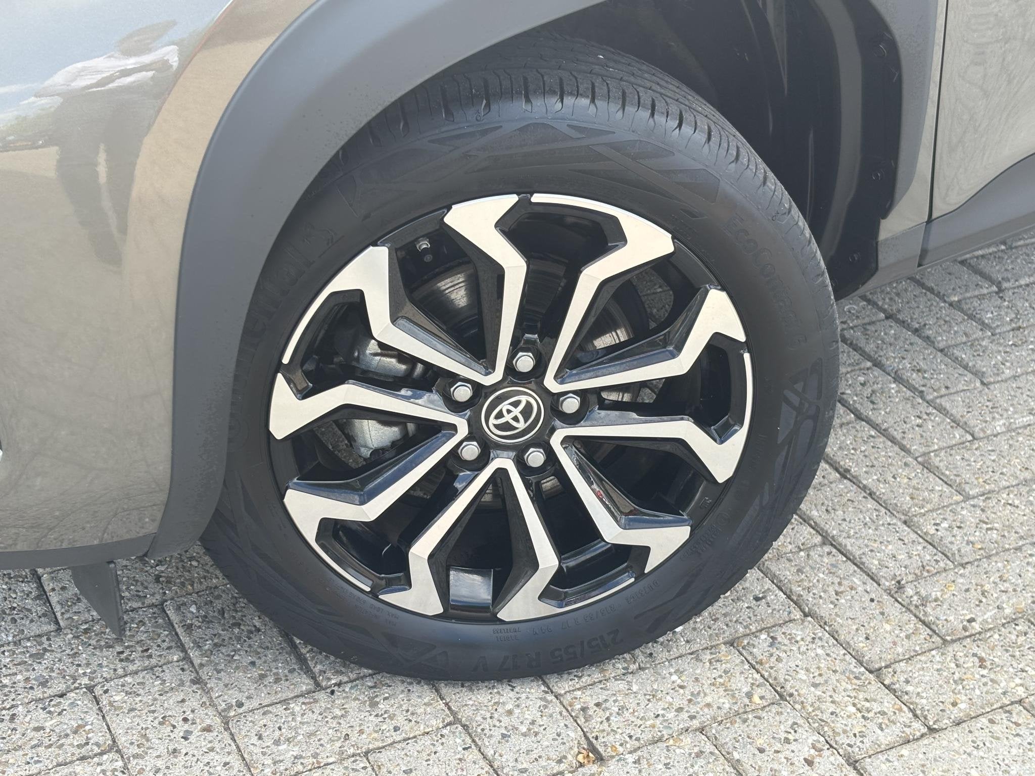 Toyota Yaris Cross 1.5 Hybrid Dynamic, Auto's, Stof, Gebruikt, 116 pk, 49 €/maand