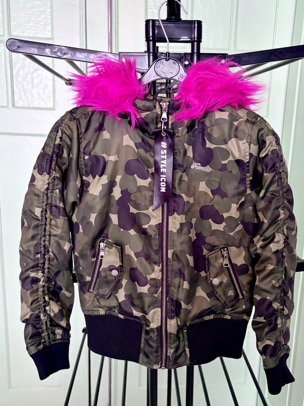 CoolCat bomberjas camouflage met felroze faux fur capuchon, Ophalen of Verzenden, Gebruikt, Meisje, Jas