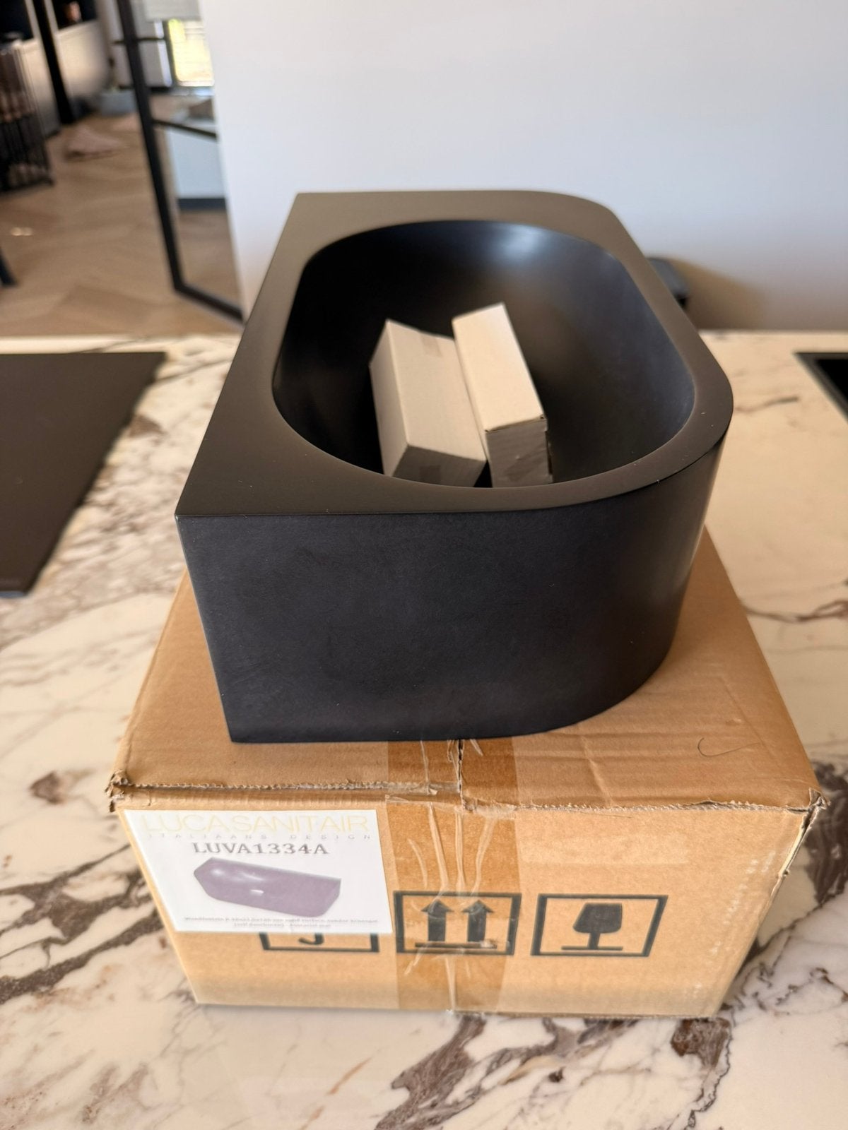 Fonteintje zwart antraciet luca sanitair nieuw, Doe-het-zelf en Verbouw, Sanitair, Ophalen of Verzenden, Nieuw, Steen, Toilet