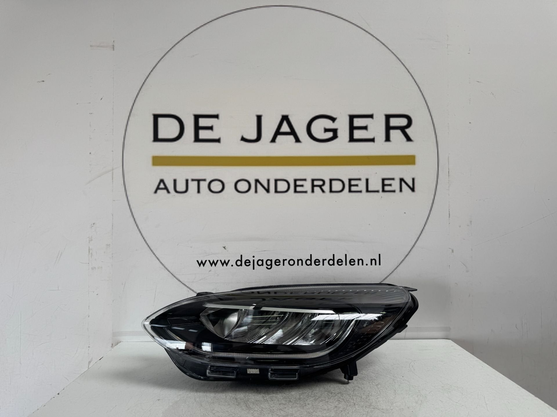 FORD FIESTA MK8 FACELIFT LED KOPLAMP LINKS N1BB-13E015-CE, Gebruikt, Info@ford.com, Ophalen of Verzenden, Ford