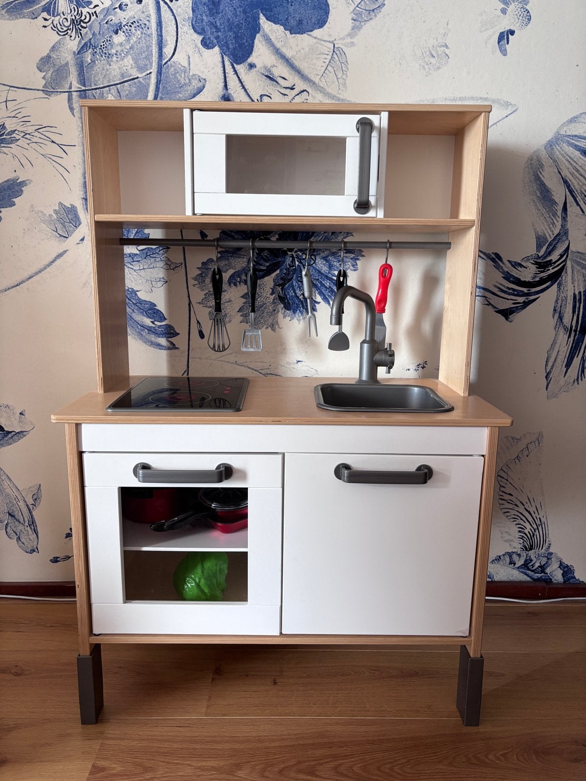 Houten speelkeuken met magnetron en accessoires, Ophalen, Zo goed als nieuw, Hout, Speelkeuken