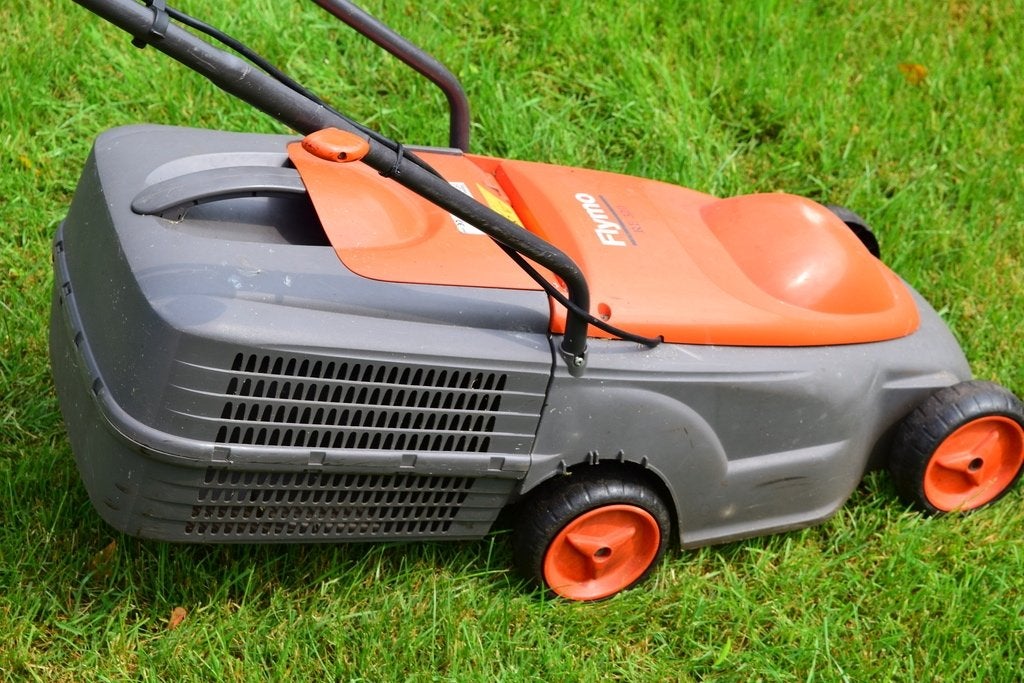 Elektrische grasmaaier, Tuin en Terras, Grasmaaiers, Gebruikt, Elektrische grasmaaier, 30 t/m 39 cm, Cirkelmaaier, Opvangbak, Ophalen