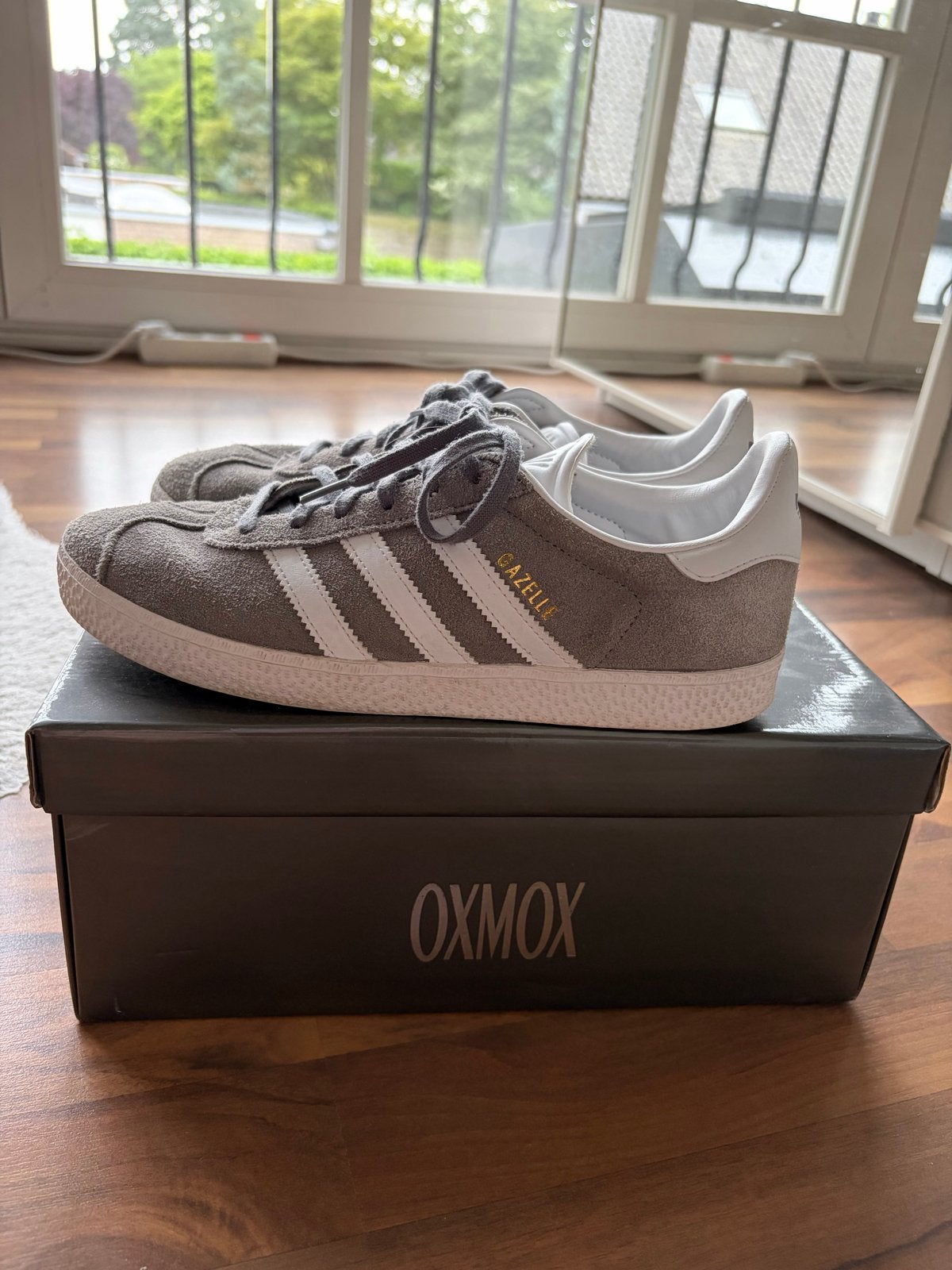 Adidas Gazelle sneakers - Grijs - Maat 38.5, Kleding | Dames, Schoenen, Ophalen of Verzenden, Gedragen, Grijs, Sneakers of Gympen