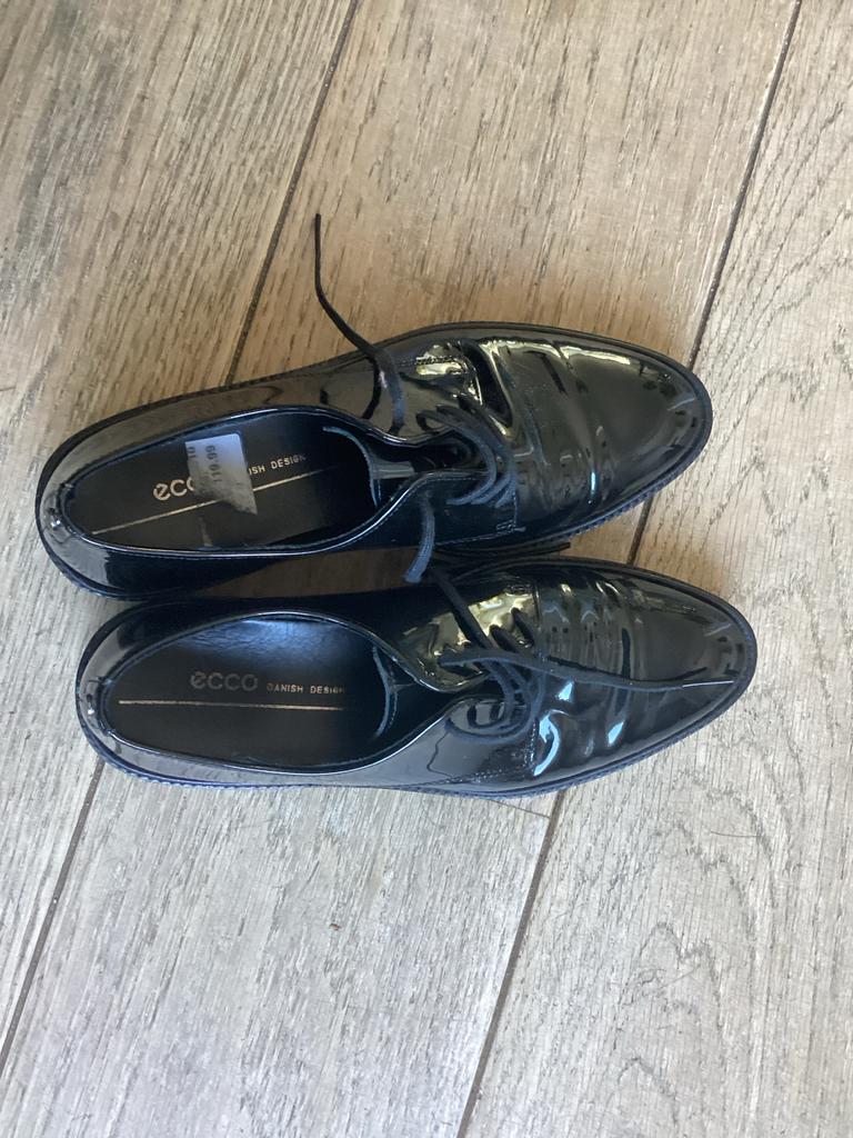 Ecco Incise Tailored Zwarte Lakleren Veterschoenen Maat 37, Ophalen of Verzenden, Zo goed als nieuw, Zwart, Schoenen met lage hakken