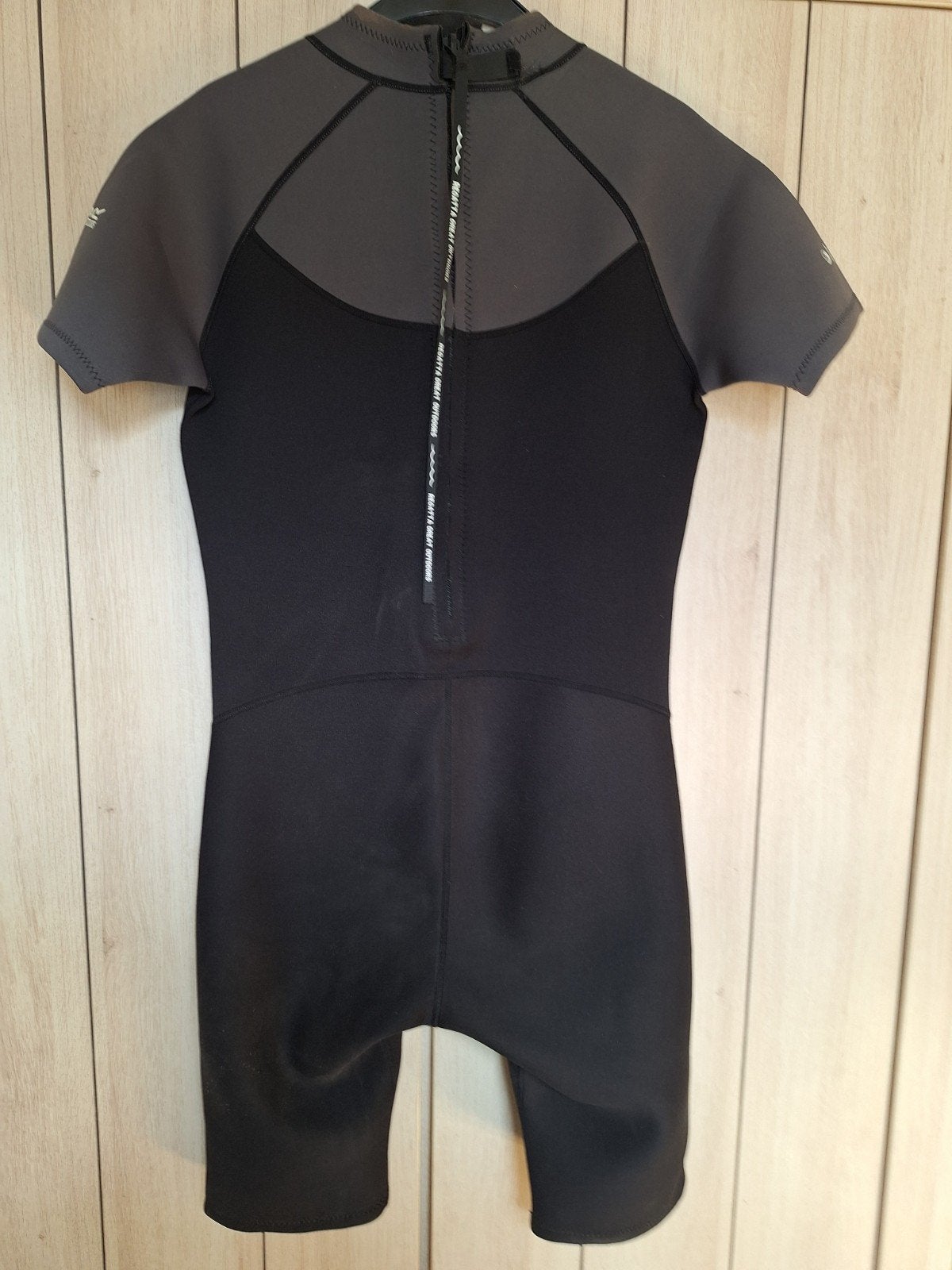 wetsuit maat M-L (50-54) - 1 week Gedragen, Maat 52/54 (L), Zwart, Ophalen of Verzenden, Gedragen