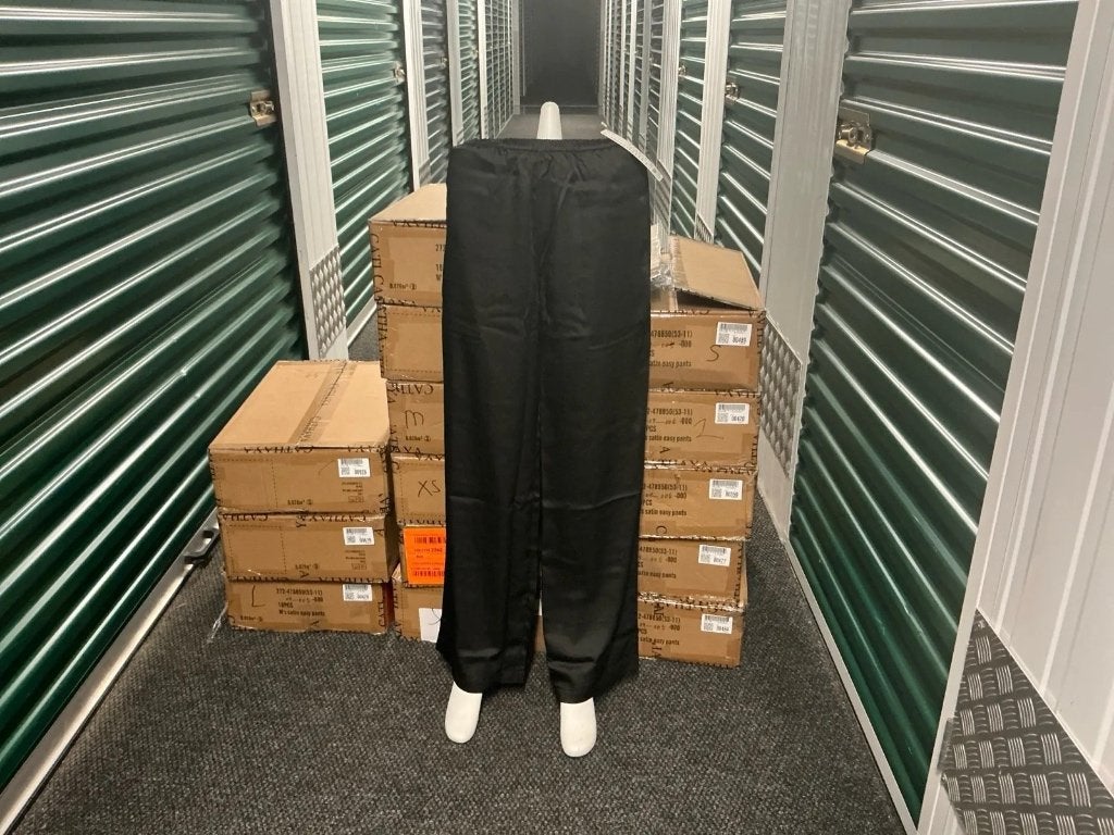 Partij nieuwe Uniqlo dames broeken - groothandel/bulk, Kleding | Dames, Broeken en Pantalons, ., Zwart, Maat 42/44 (L), Ophalen of Verzenden