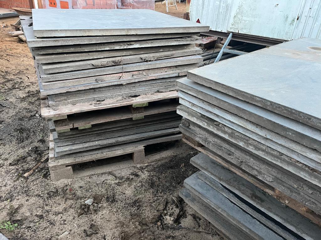 Gebruikte leisteen terrastegels  - Ideaal voor terras of pad, Tuin en Terras, Ophalen, Gebruikt, 10 m² of meer, Beton