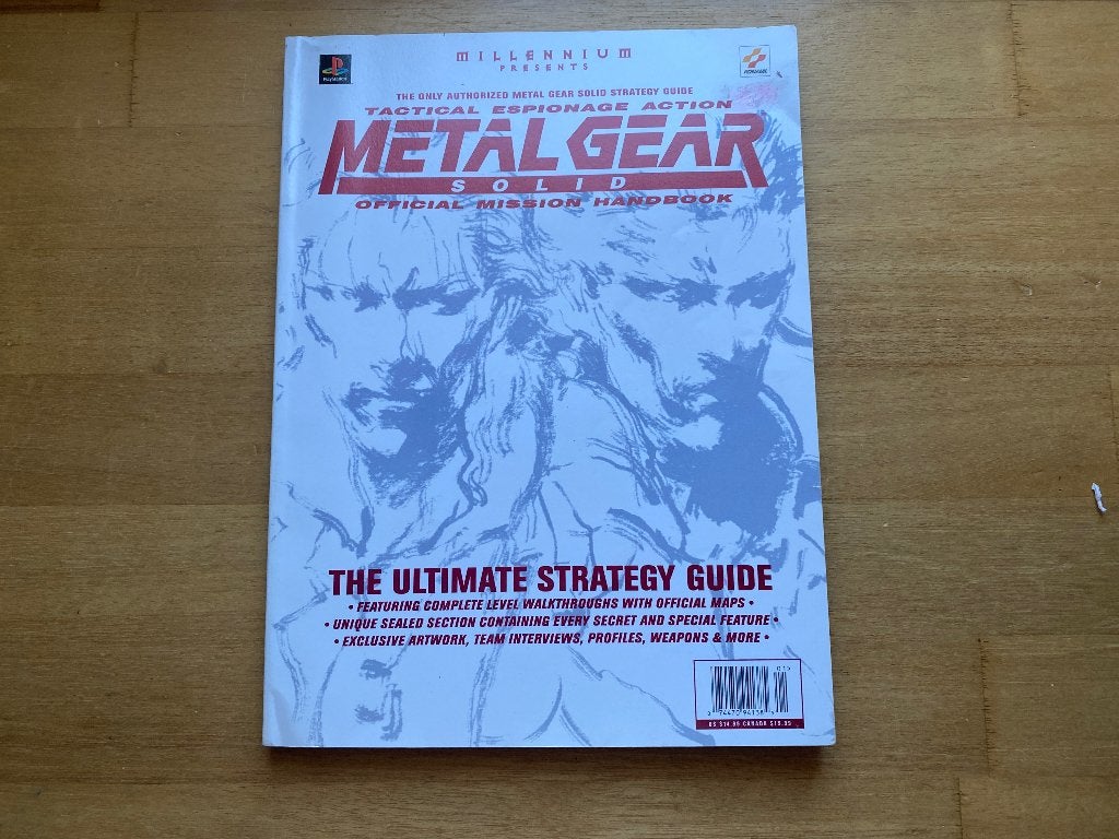 Metal gear solid ps1 strategy guide, Spelcomputers en Games, Gebruikt, 1 speler, Racen en Vliegen, Ophalen of Verzenden