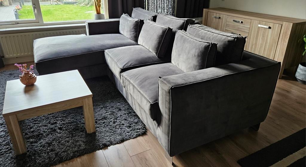 Comfortabele grijze loungebank met chaise longue, Huis en Inrichting, Banken | Sofa's en Chaises Longues, Ophalen, Modern, Comfortabel