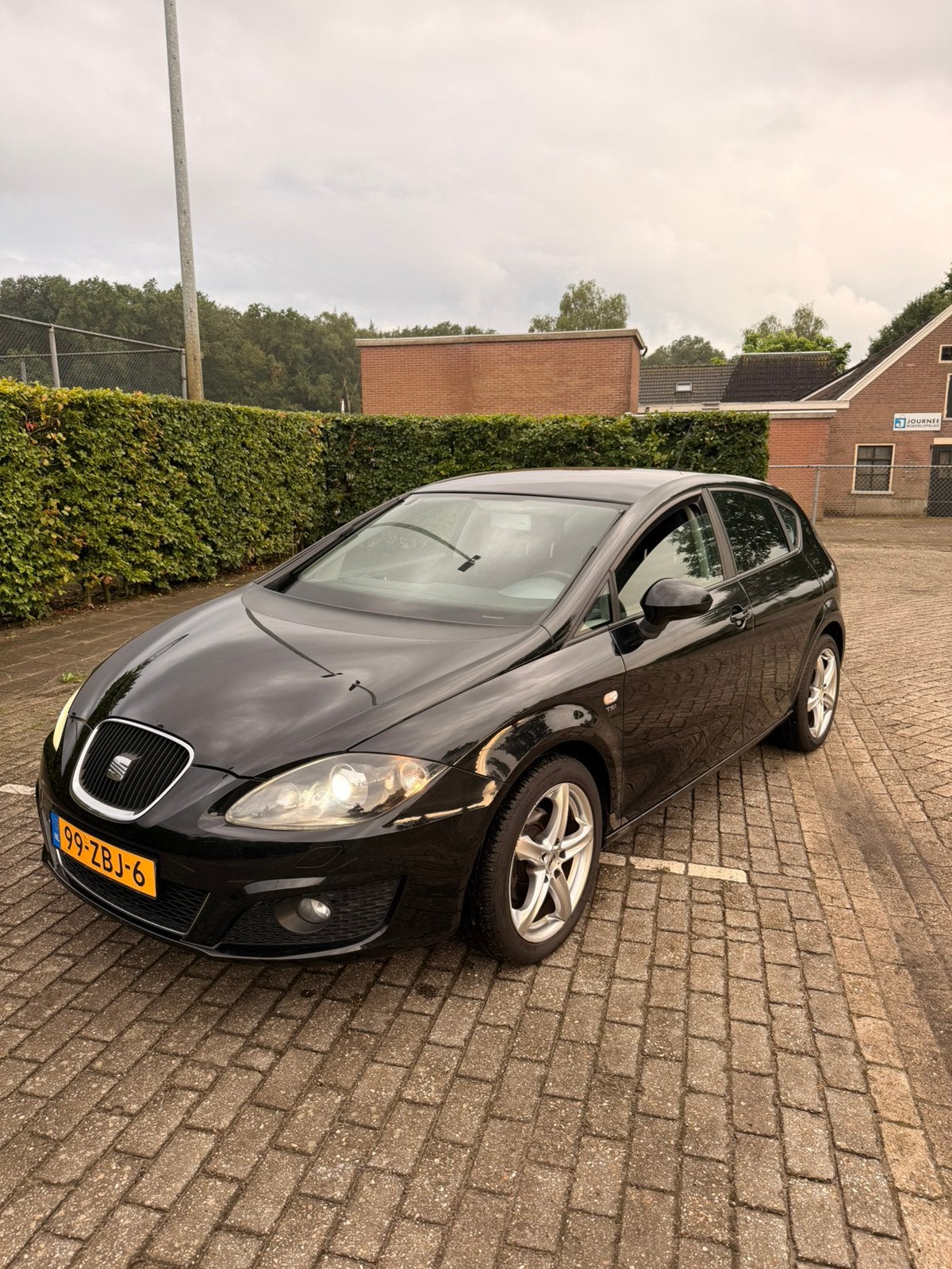 Seat Leon 1.2 TSI 77KW 2012 Zwart, Voorwielaandrijving, Stof, 4 cilinders, Leon