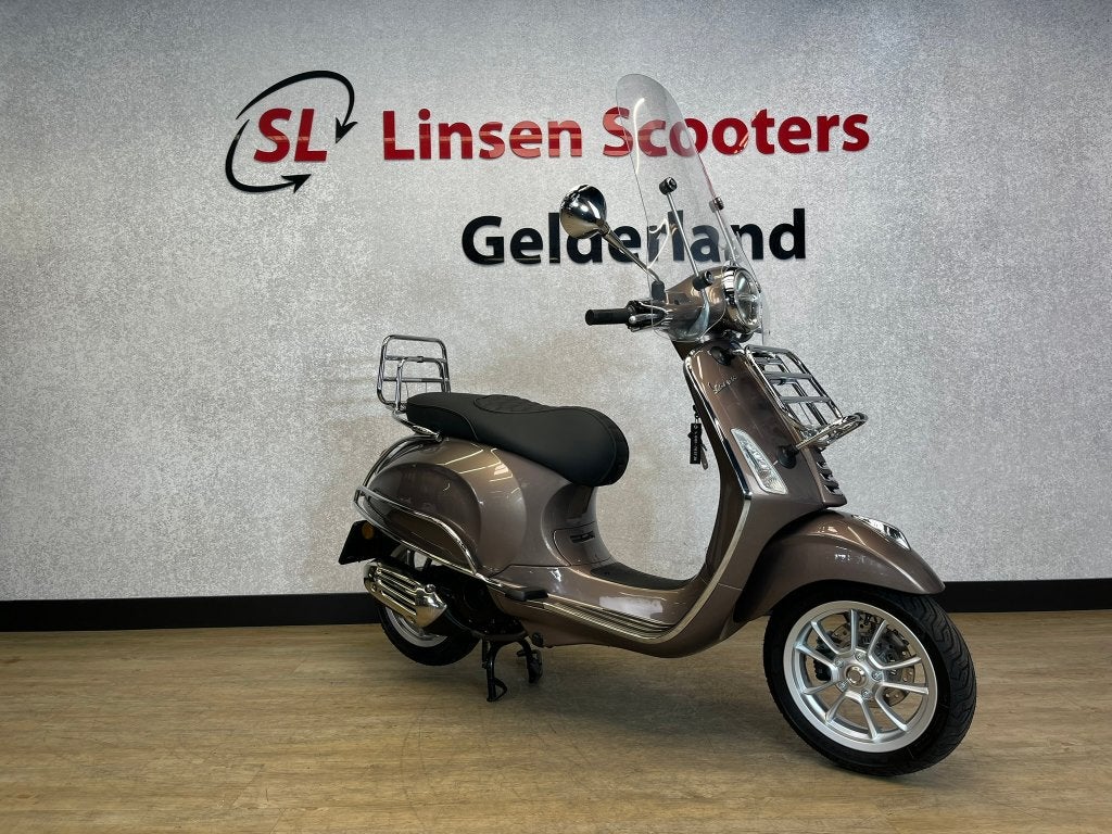 Vespa Primavera Touring 125cc Light Brown Metallic 2018, Scooter, Occasion, Particulier, 125 cc