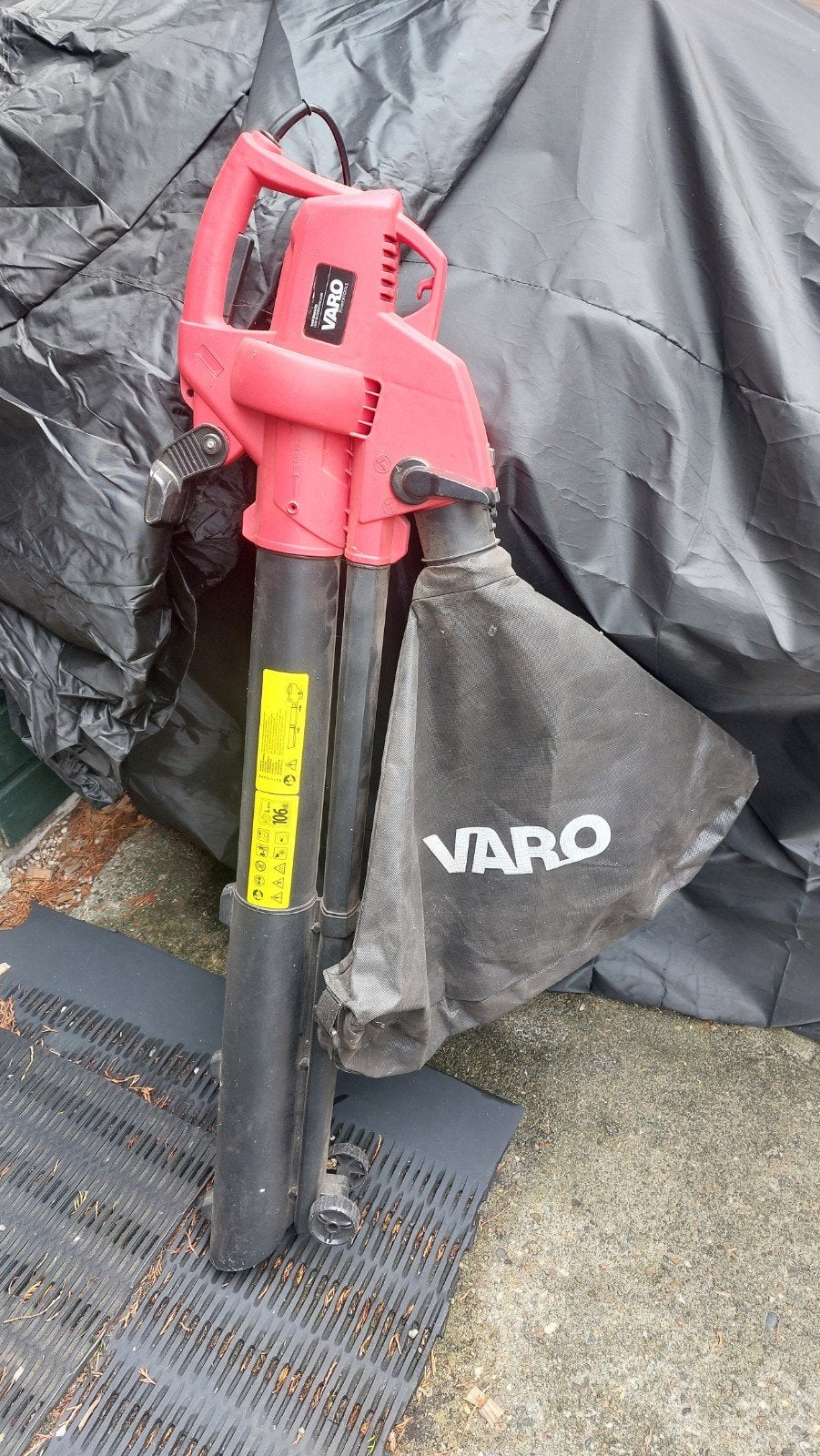 Varo Bladblazer/Bladzuiger met Opvangzak - Elektrisch, Ophalen, Gebruikt, Met opvangzak, Handgedragen