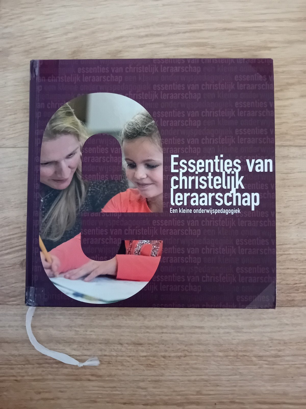 H. Vermeulen - Essenties van christelijk leraarschap, H. Vermeulen; A.J. Kunz; A. de Muynck, Ophalen of Verzenden, Zo goed als nieuw