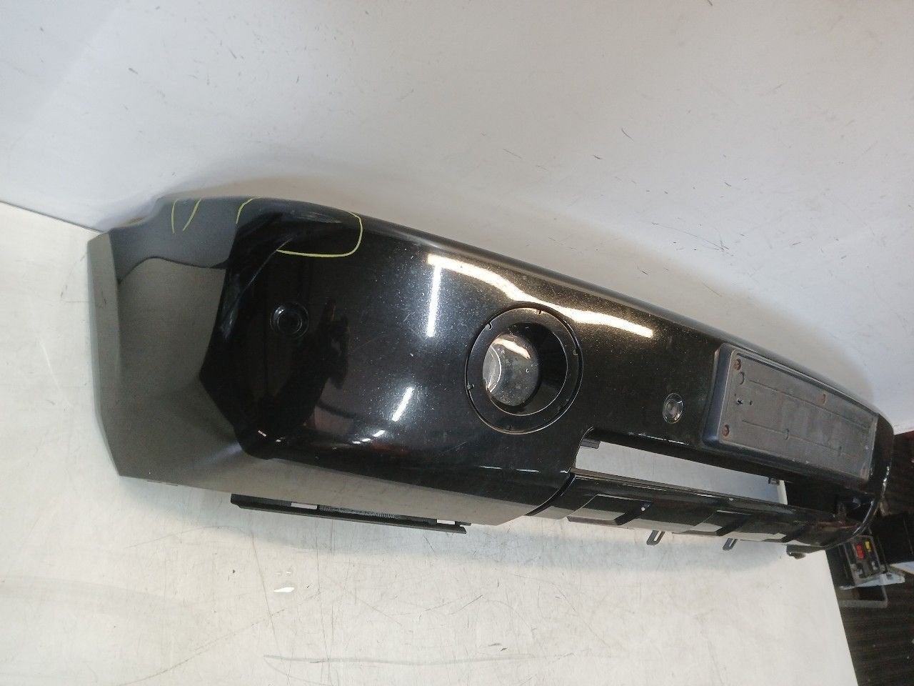 Bumper voor Land Rover Range Rover, Auto-onderdelen, Onderdelen@venauto.nl, Van der Ven Autorecycling B.V., Ettenseweg 76, 4706 PB Roosendaal, The Netherlands