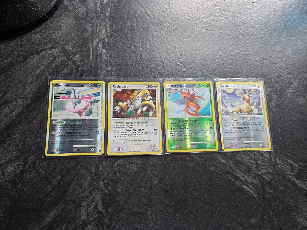 Pokémon  – Regigigas, Wormadam, Kricketune & Stantler, Ophalen of Verzenden, Zo goed als nieuw