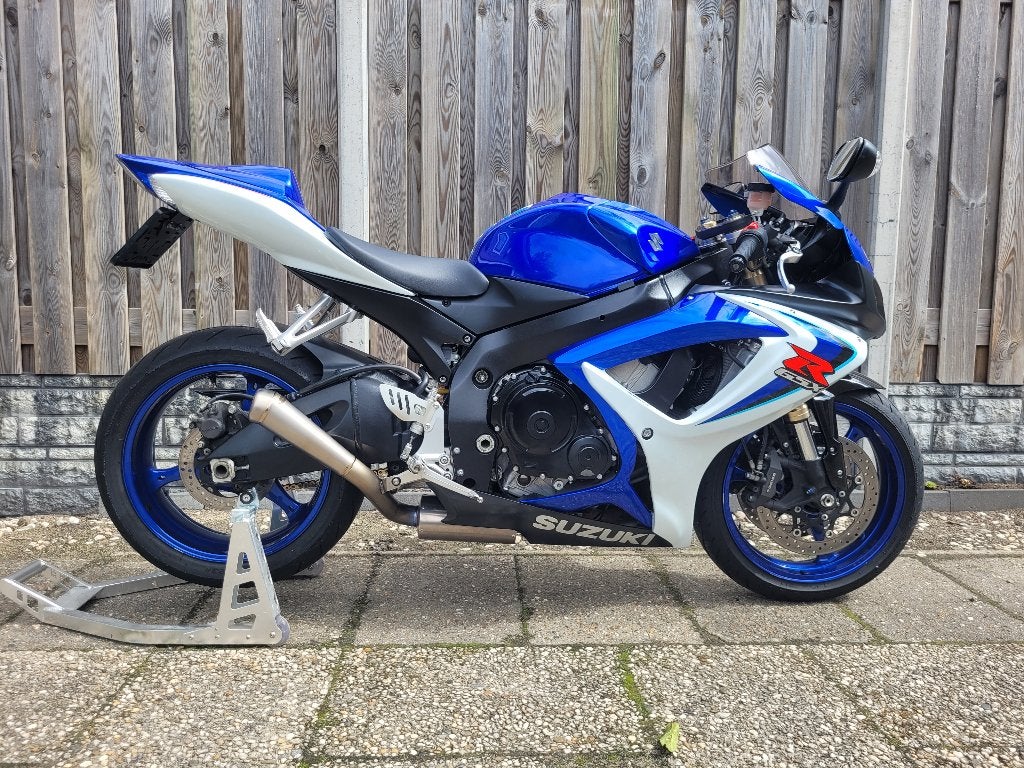 Suzuki GSX-R 600 K6 (2006), Sportuitlaat, 4 cilinders, Motorrijbewijs A, Gebruikt