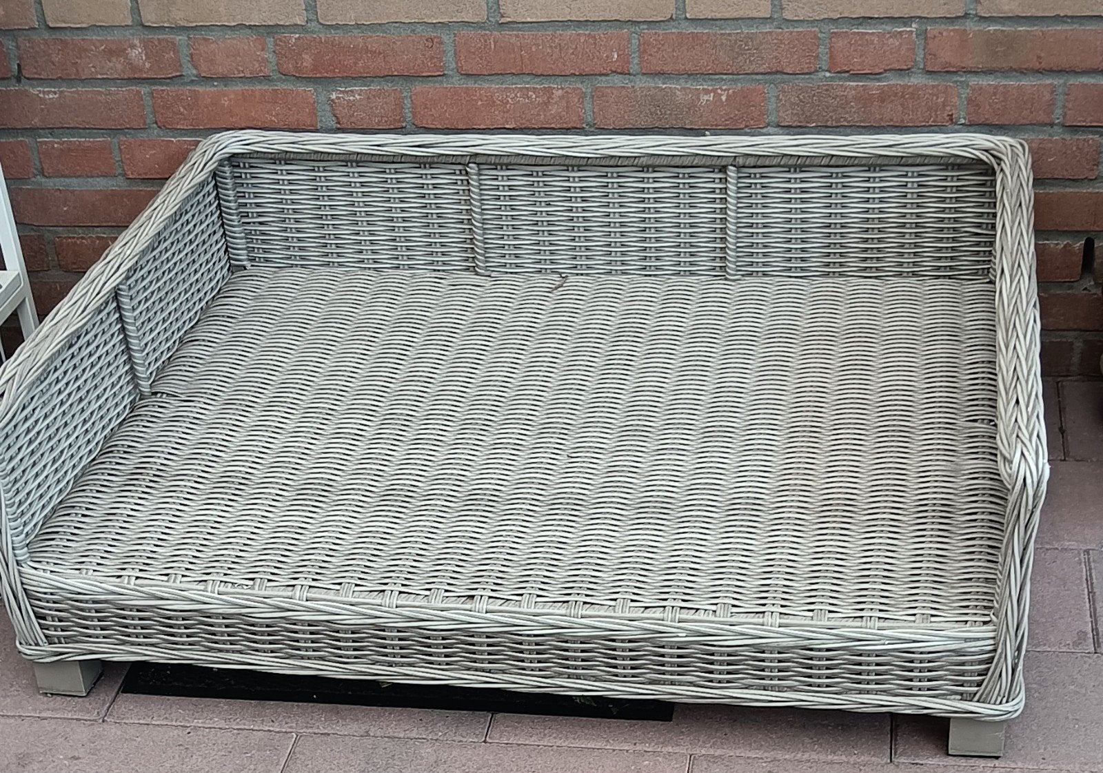 Grote hondenmand kunstof rietlook op pootjes, Ophalen, Overige